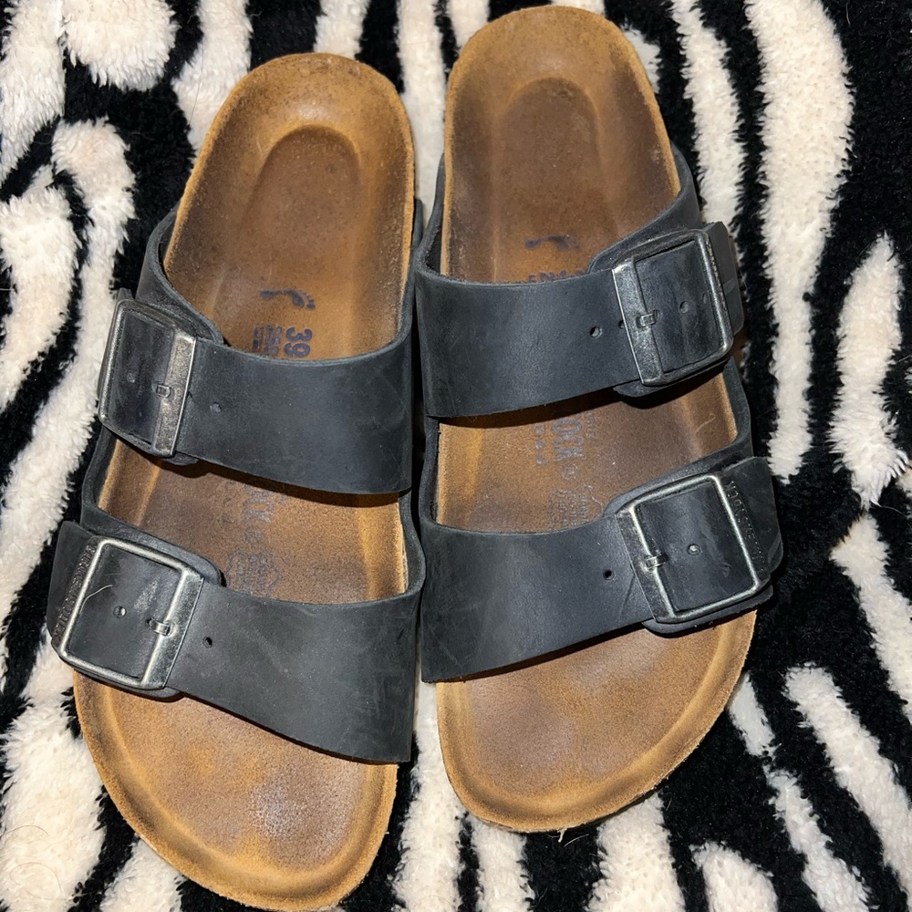 Birkenstocks 39 ( 8-8.5 u.s)
